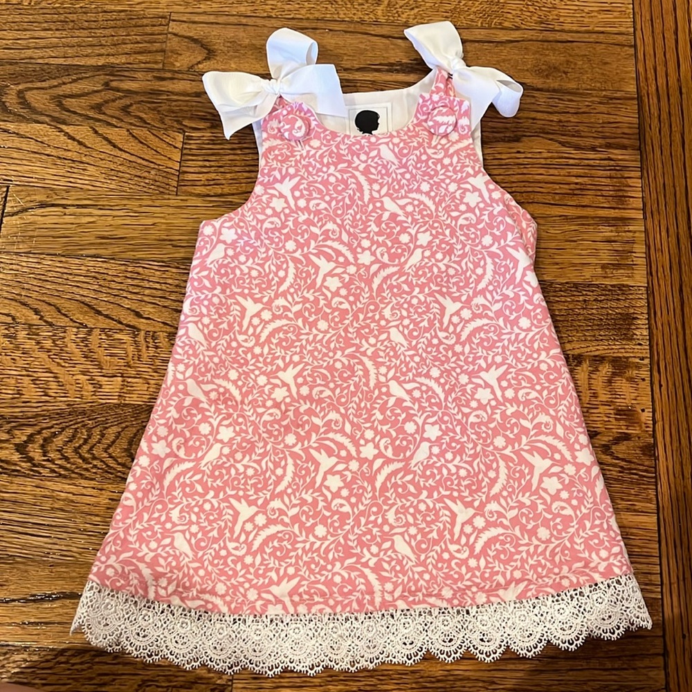 DARLING PINK AND WHITE DRESS WITH FLORAL AND HUMMINGBIRD PRINT AND WHITE BOWS